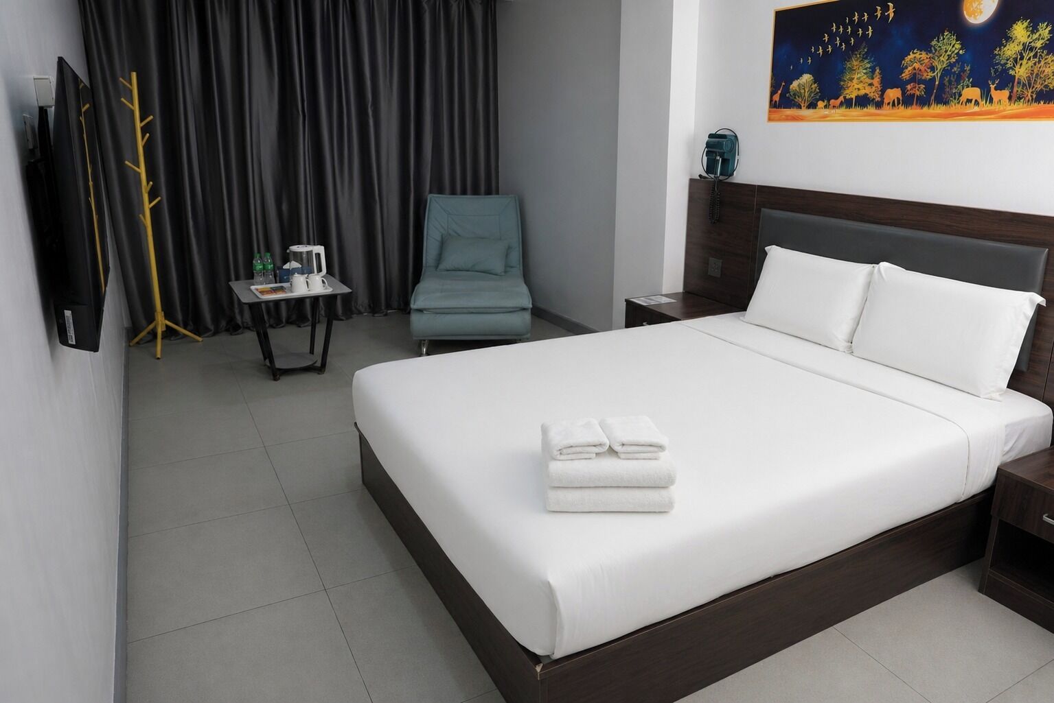 Deluxe Single Room