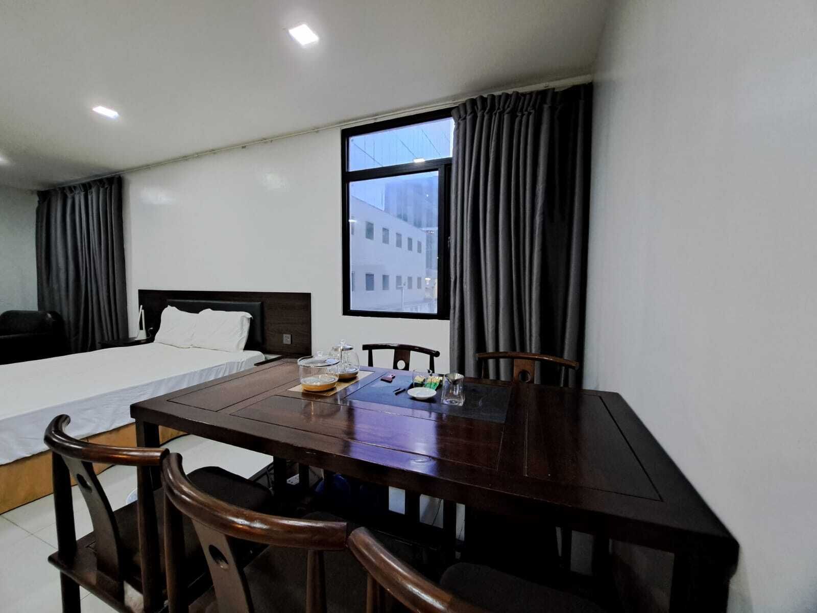 Desk, laptop workspace, free WiFi, bed sheets