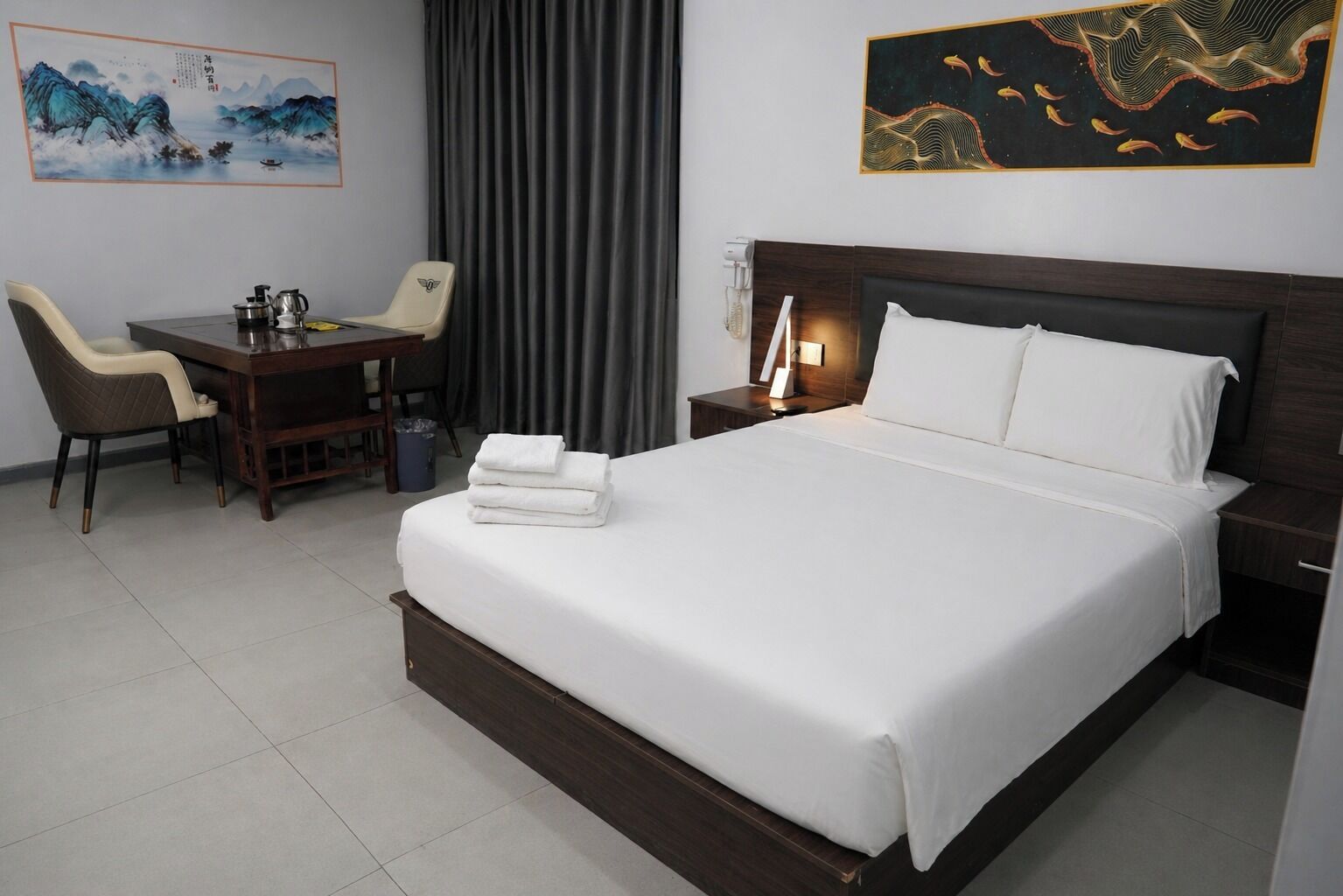 Classic Single Room | Premium bedding, desk, laptop workspace, free WiFi