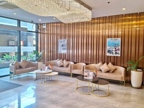 LUNA HOTEL