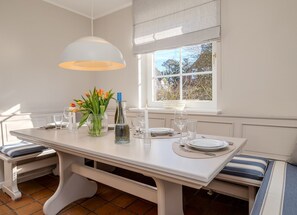 Dining - Amselhaus - Beautiful detached house with 120 m², 5 rooms and a large garden for up to (Sylt)