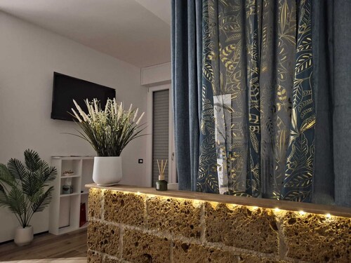 Modern apartment near downtown and the park, with Wi-Fi and Smart TV