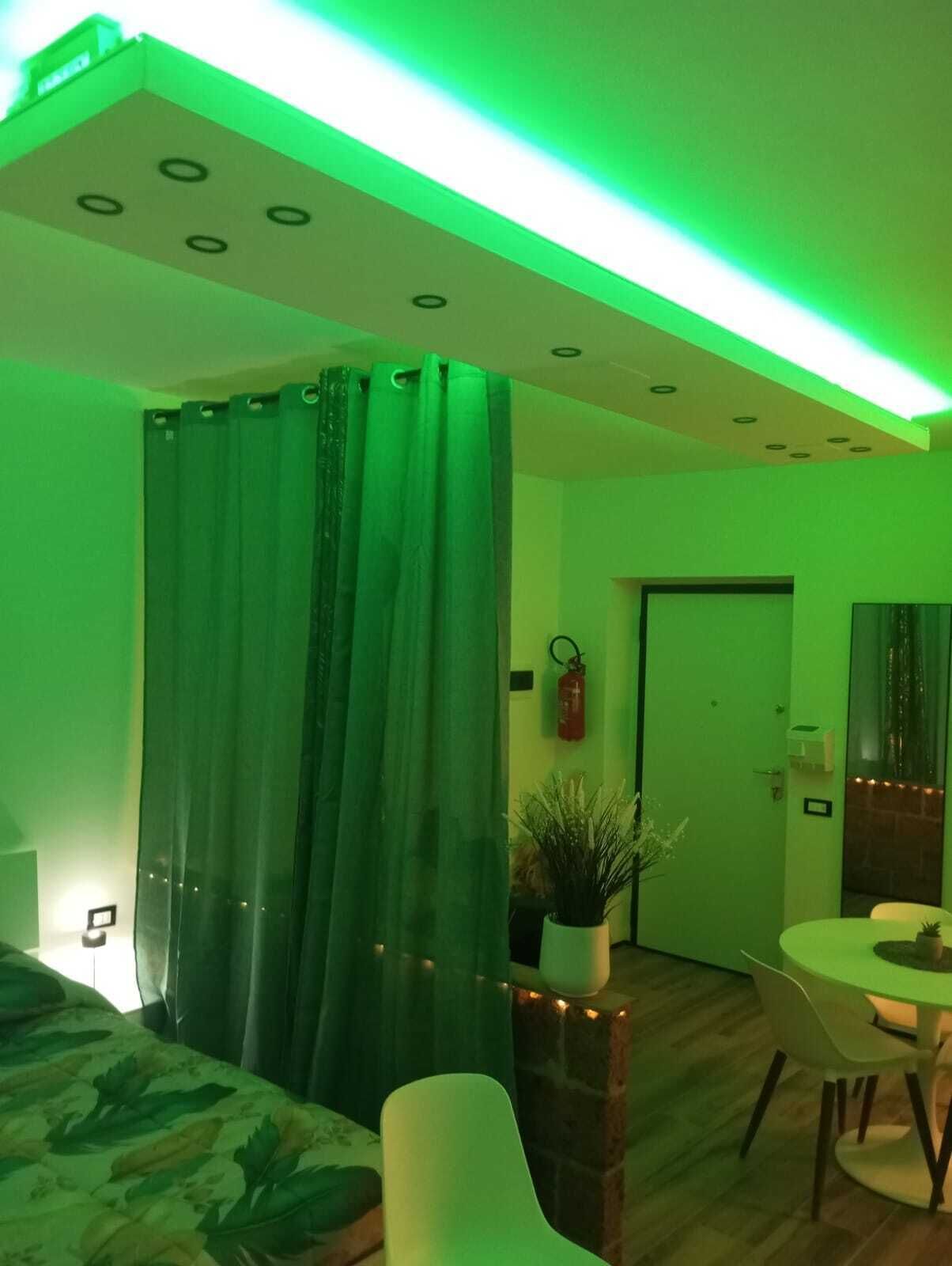 1 camera, Wi-Fi, lenzuola