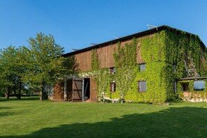 Exterior - Tarnewitz in the Thorstorf estate barn (Thorstorf)