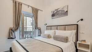 Deluxe-Doppelzimmer | Italienische Bettbezüge von Frette, hochwertige Bettwaren