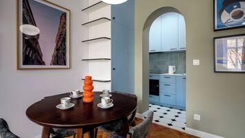 Leilighet | Spiseområde på rommet