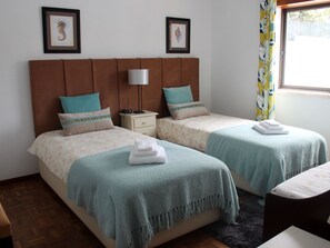 Internet - Strandhaus mit beheiztem Pool by Interhome (Obidos)
