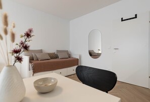 Interior - Design studio in a sought-after spa location (Bad Schallerbach)