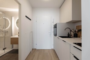 Sèche-cheveux, serviettes fournies