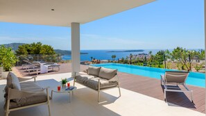 Pool - Villa Sunray by Villas Guide (Primošten)