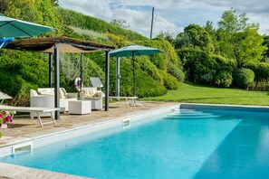 Pool - Holiday Home 'Le Fonti Casa Vacanze' with Mountain View, Wi-Fi and Air Conditioning (Barberino Val D'elsa)
