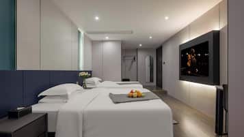 Suíte família, vista para a cidade | Individualmente decorados, individualmente mobiliados, escrivaninha