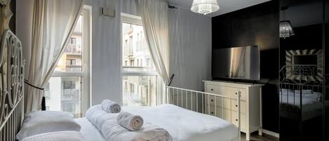 Appartamento, balcone | Ferro/asse da stiro, Wi-Fi gratuito