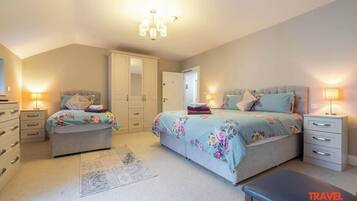 Strykejern/-brett, wi-fi og sengetøy