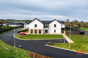 Exterior - Hillsborough, Co Down, N. Ireland - Room 2 (Royal Hillsborough)