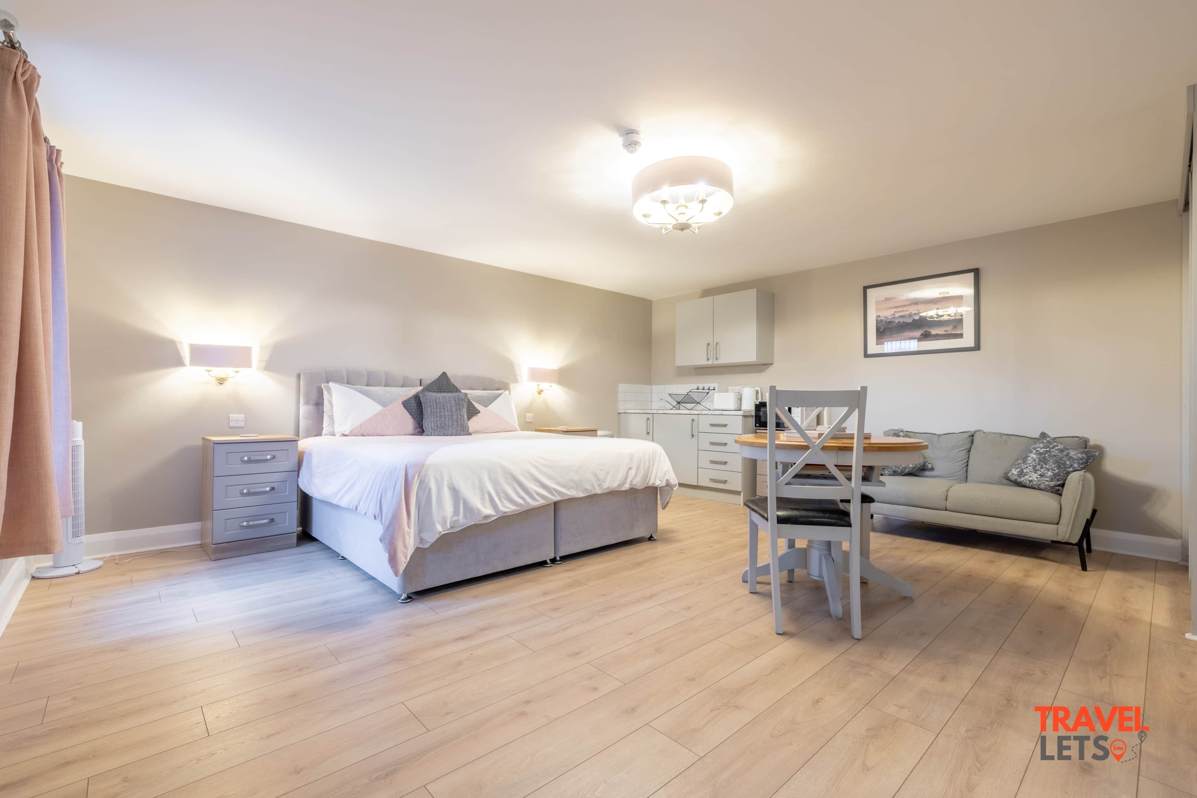 アイロン / アイロン台、WiFi、ベッドシーツ