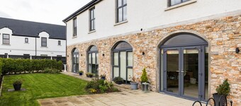 Hillsborough, Co Down, N. Ireland - Homestead Hillsborough (Suite 6)