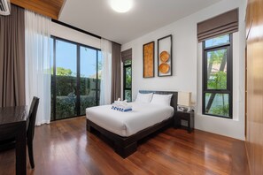 华丽别墅, 4 间卧室, 泳池景观 | 熨斗/熨衣板、免费 WiFi