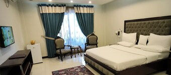 Deluxe Room with front view