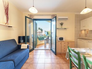 TV - Charming house near Rena Bianca beach (Santa Teresa Gallura)