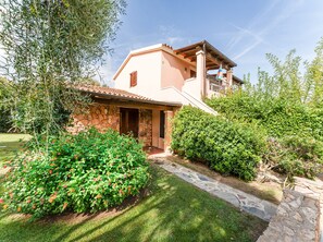 Exterior - Spacious house in San Teodoro (San Teodoro)