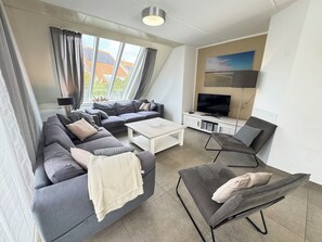 Televisión y estéreo 