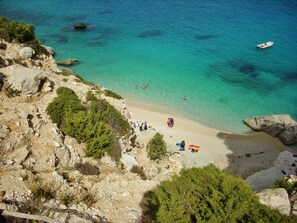 Beach - Cozy flat surrounded by nature (Budoni)