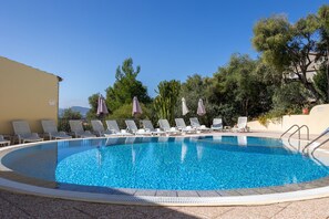 Pool - Cozy accommodation in beautiful Sardinia (Badesi)