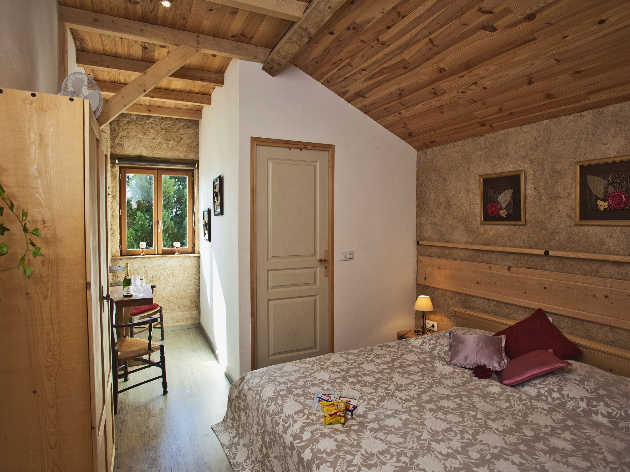 3 bedrooms, internet