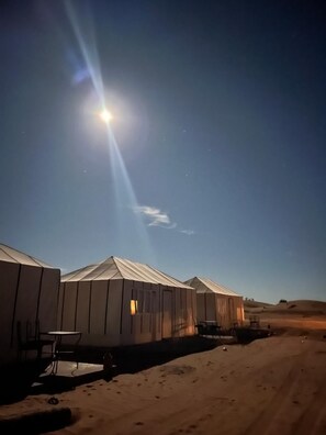 Free WiFi - BIVOUAC LUNA (M'HAMID)