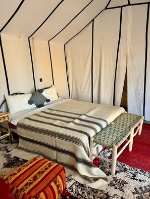 Free WiFi - BIVOUAC LUNA (M'Hamid El Ghizlane)