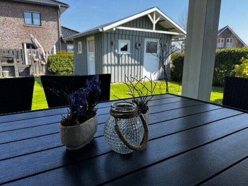SKANDIFlair! Large garden for families with children or vacationers with pets