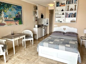 1 bedroom, internet - Studio mit Terrasse und Panoramablick by Interhome (Villefranche-sur-Mer)