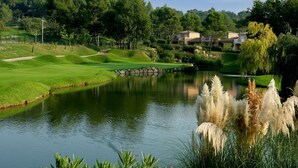Golf - Wohnung in Mougins mit Gepflegtem Garten by Interhome (Mougins)