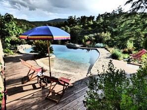 Pool - mit privatem Pool in üppiger Umgebung by Interhome (Caixas)