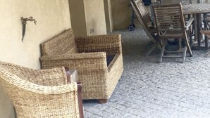 Unclassified image, 4 of 12, button - Komfortables Haus große Kapazität by Interhome (Véranne)