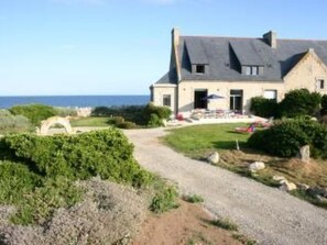 Exterior - Villa "Le Viben" mit Blick auf das Wasser by Interhome (Penmarc'h)
