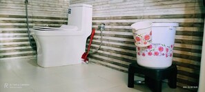 Double Room, Mountain View | Bathroom | Towels, soap, shampoo, toilet paper - Bamboo Junction Resort (Tehri)