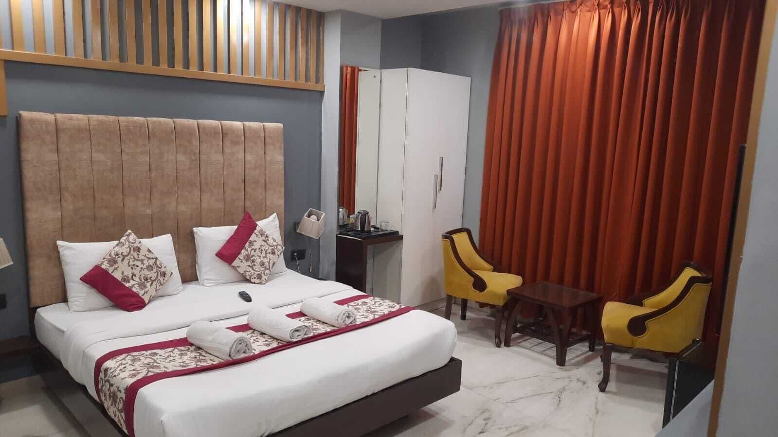 Family Room | Free WiFi