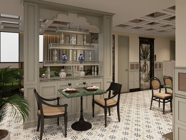 Free daily buffet breakfast