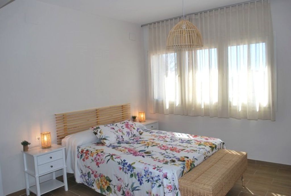 5 Schlafzimmer, Bügeleisen/Bügelbrett, Internetzugang