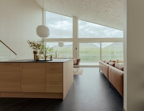 50-inch Smart TV with digital channels - Hotel Vik  (Haldorsvik)