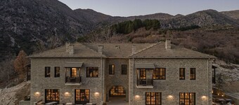 Oreno Mountain Retreat Hotel