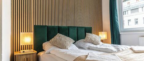 Apartamento básico | Ferros/tábuas de passar roupa, Wi-Fi de cortesia