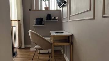 Luxury-Dreibettzimmer | Bügeleisen/Bügelbrett