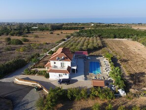 Exterior - Fabulus 5 Schlafzimmer Villa by Interhome (Tsadha)