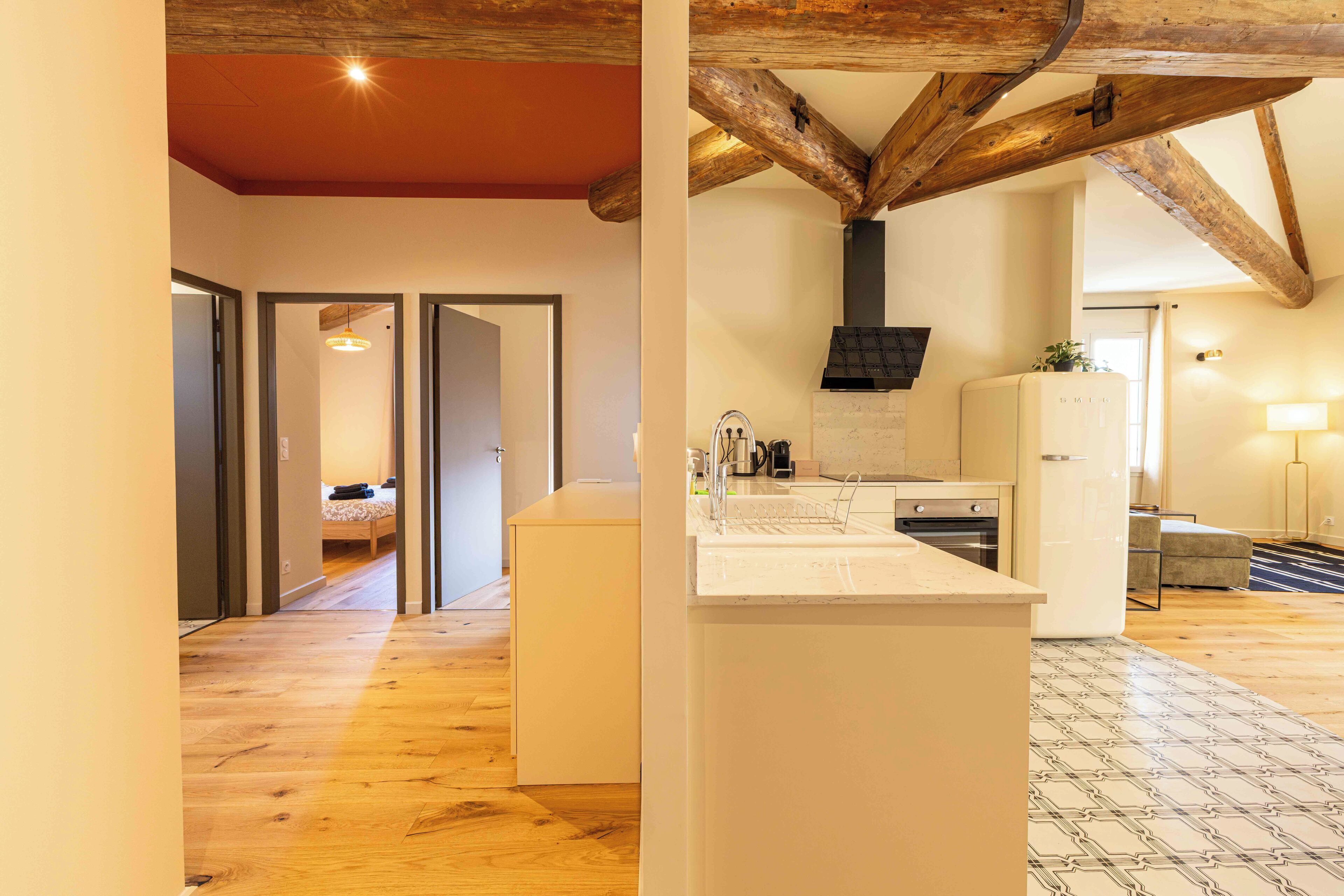 Superior Apartment, Multiple Beds, Non Smoking | Private kitchen