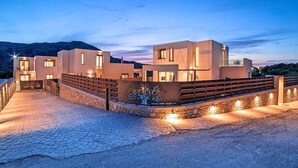 Exterior - Ferienvilla "Minaos Maxima" mit privatem Pool by Interhome (Georgioupoli)