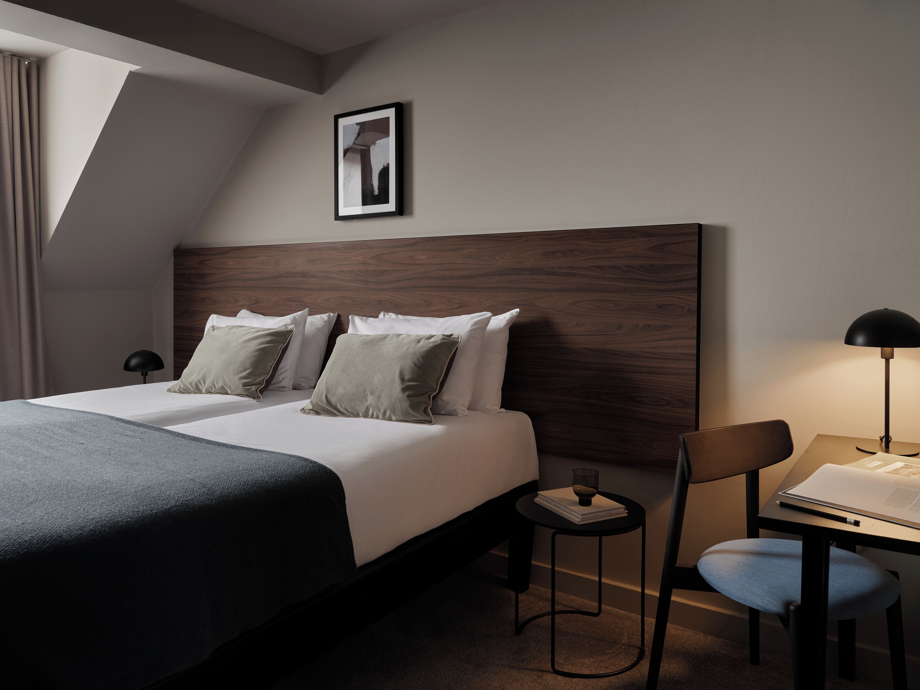 Compact Room - Twin | Iron/ironing board, free WiFi, bed sheets