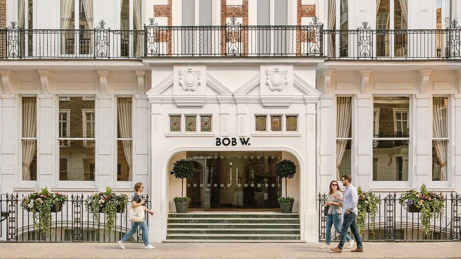 Bob W London Kensington